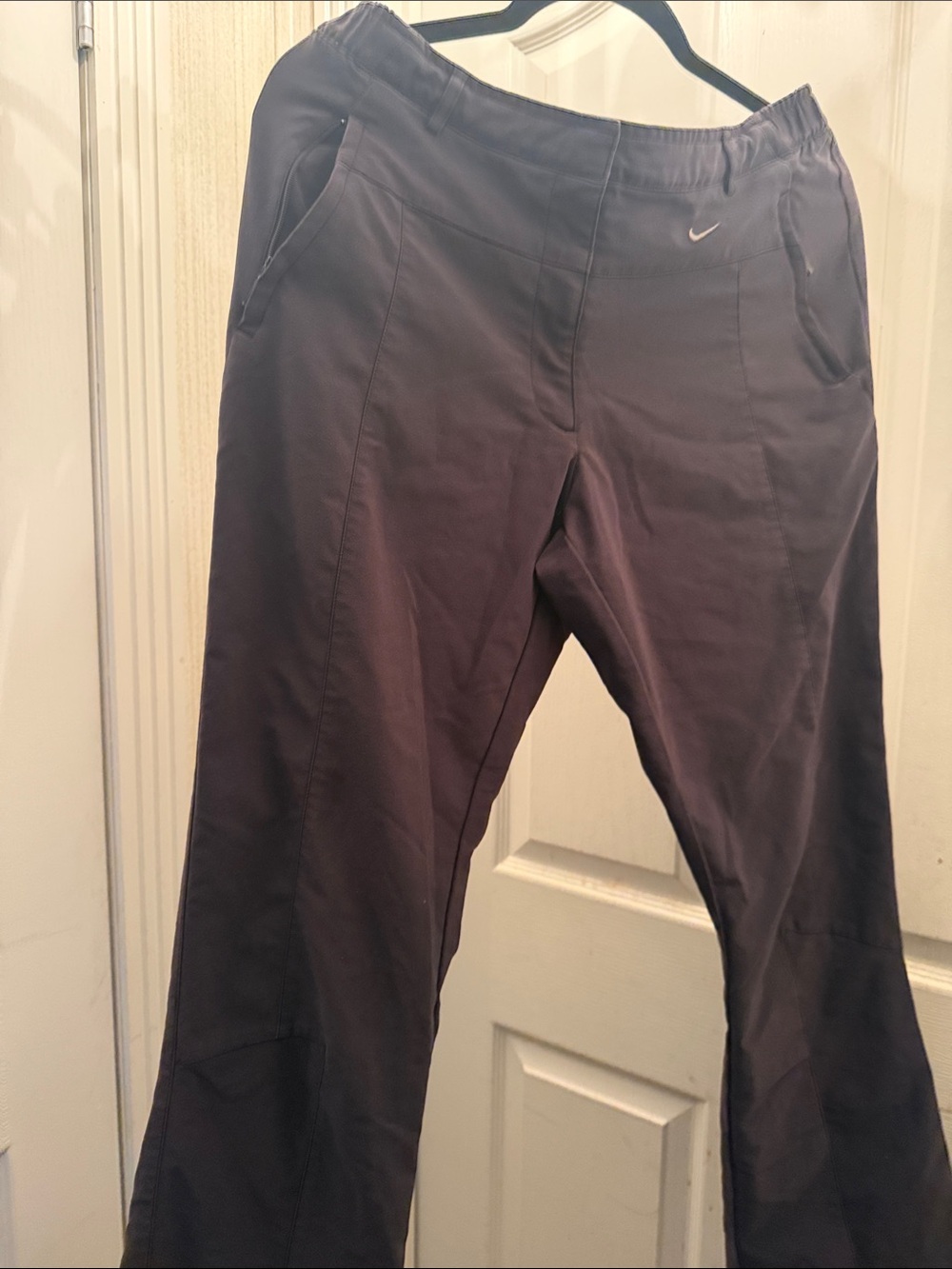 Nike women gray size medium but can fit size large
